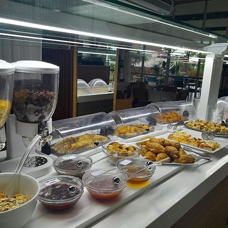 Hotel Thermaikos Korinós 외부 사진
